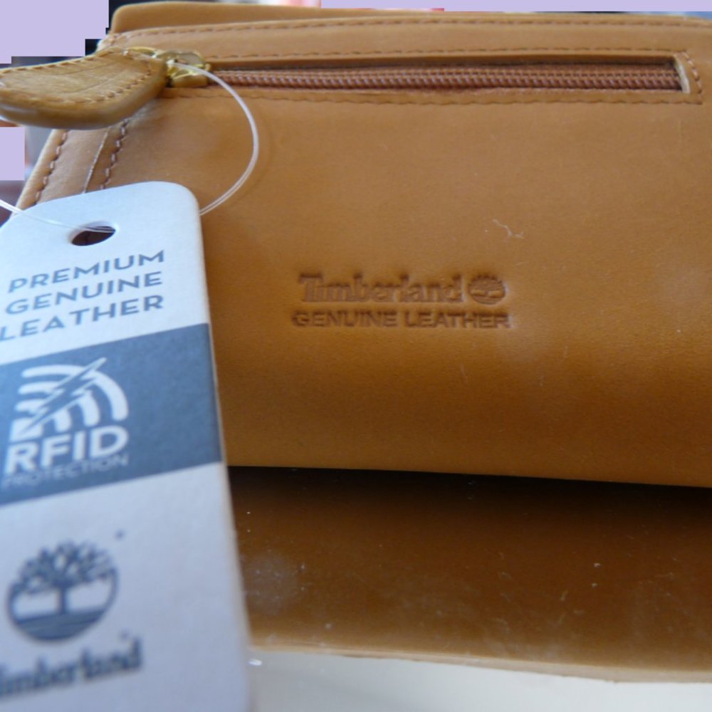 Women's Leather RFID Snap Wallet Billfold by Timberland